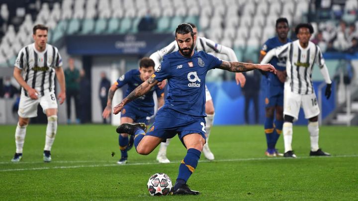 เว็บแทงบอล ออนไลน์ ที่ดีที่สุด จะได้สนุกสนานกับการพนันได้แบบง่าย